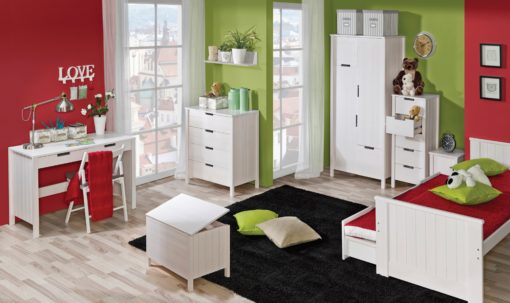 Kompletně vybavený dětský pokoj Leola 1 z masivu borovice