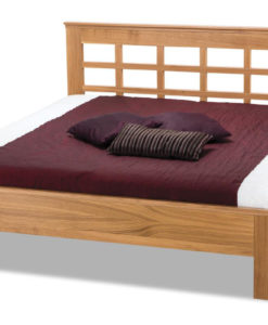 Dřevěná postel s čelem Valtraud